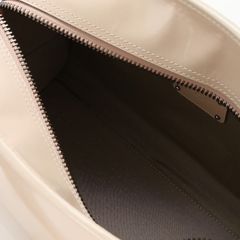 Loewe Amazona Handbag Calfskin Beige - Picture 6 of 9